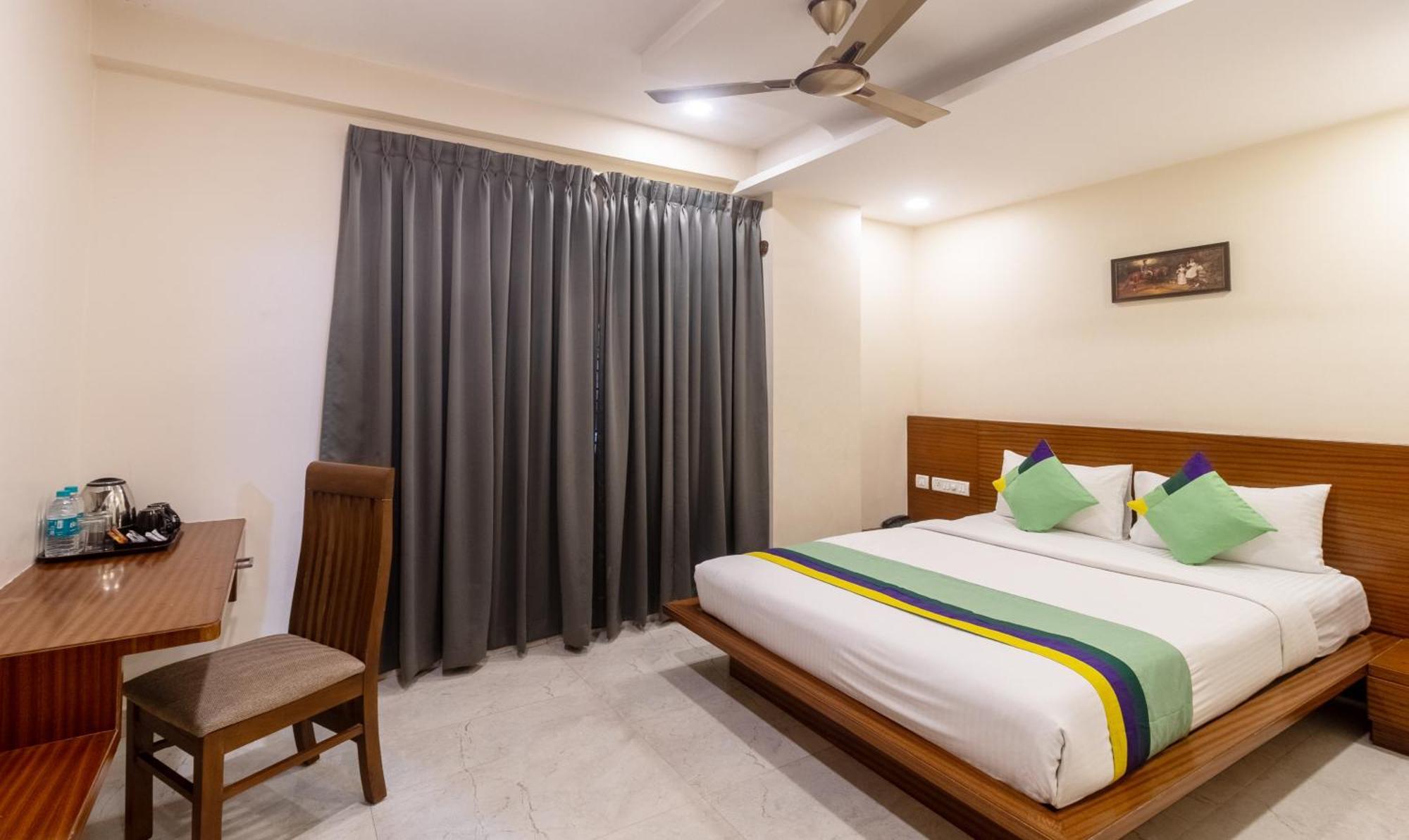 OYO 77066 Anjani Fortune Suites Bangalore Exterior foto